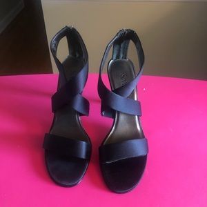 Sam & Libby black satan heel Women’s shoes